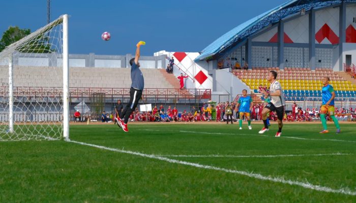 Poto: Pertandingan Persahabatan Sepakbola Pemkab Muba vs Forkopimda Muba