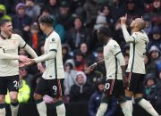 Kandaskan Burnley, Liverpool Pangkas Jarak dengan Manchester City