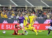 Inter Milan Menang Dramatis, Bekuk Fiorentina dengan Skor 4-3