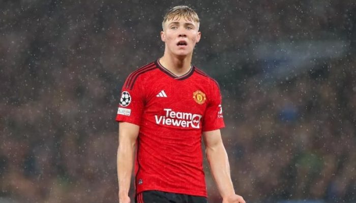 Man United Butuh Striker Berpengalaman untuk Mendukung Rasmus Hojlund