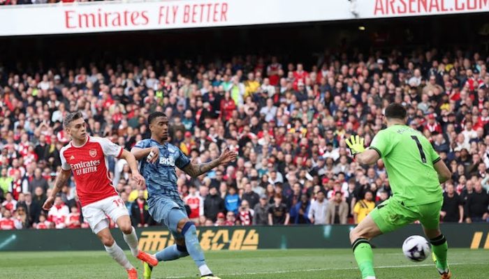 Arsenal dan Liverpool Kompak Kalah, Man City Nyaman Dipuncak Klasemen